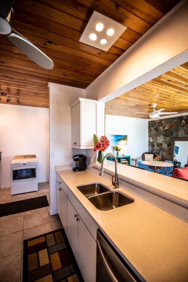 Fantastic Penthouse At Sunset Serenade Suites Cruz Bay Екстериор снимка